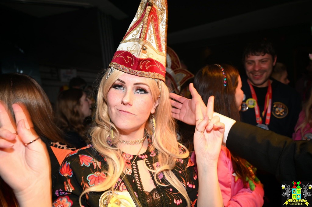 ../Images/Kroegentocht 2025 324.jpg